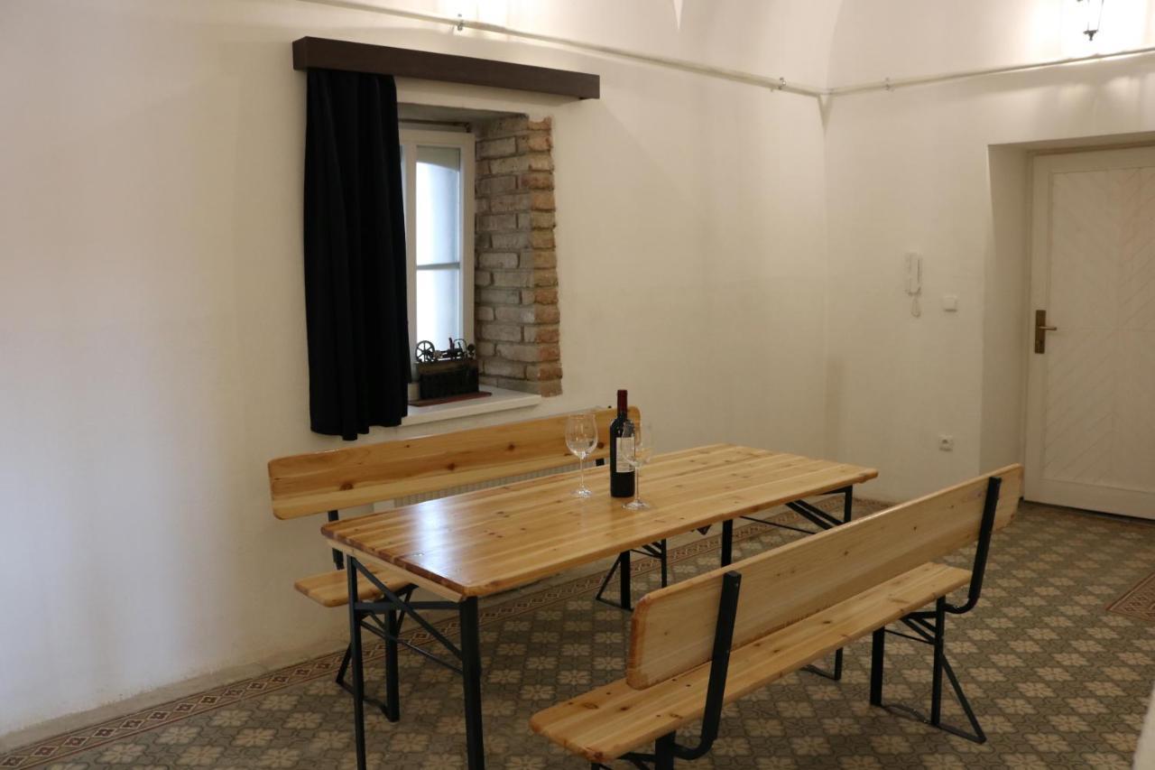 Bezauberndes Gaestehaus In Šatov Kültér fotó