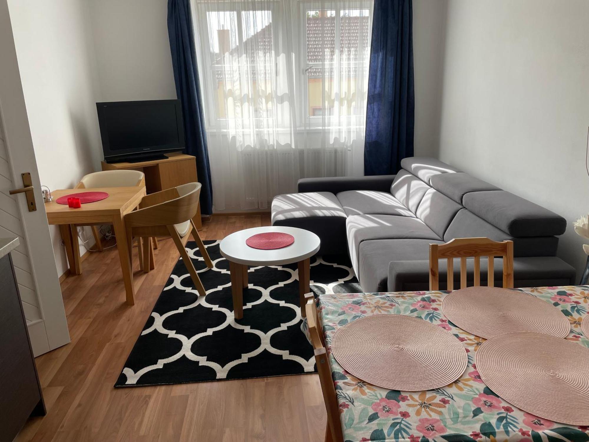 Bezauberndes Gaestehaus In Šatov Kültér fotó